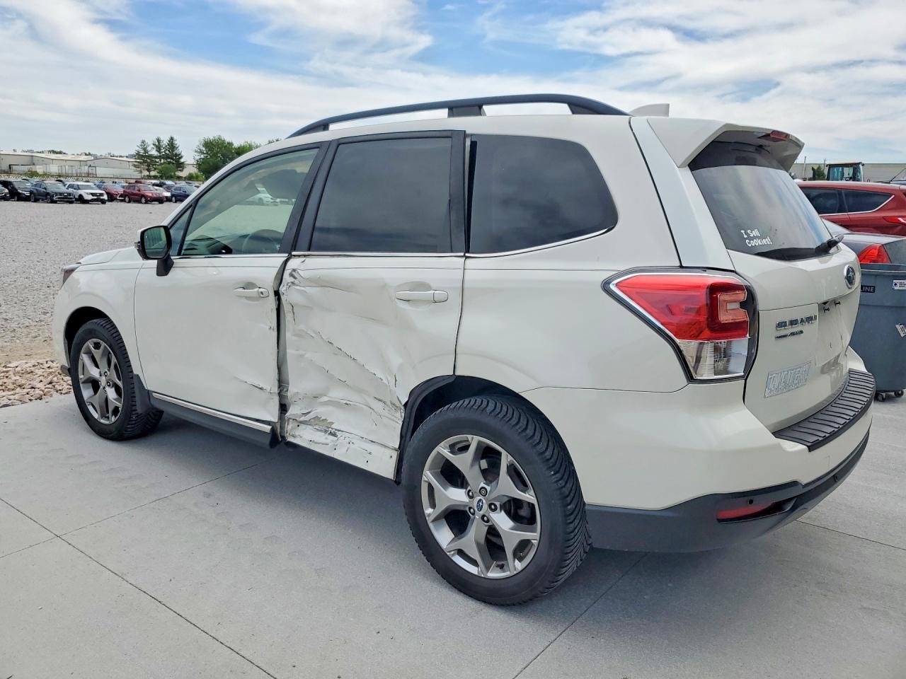 2018 Subaru Forester 2.5I Touring - Фото 2