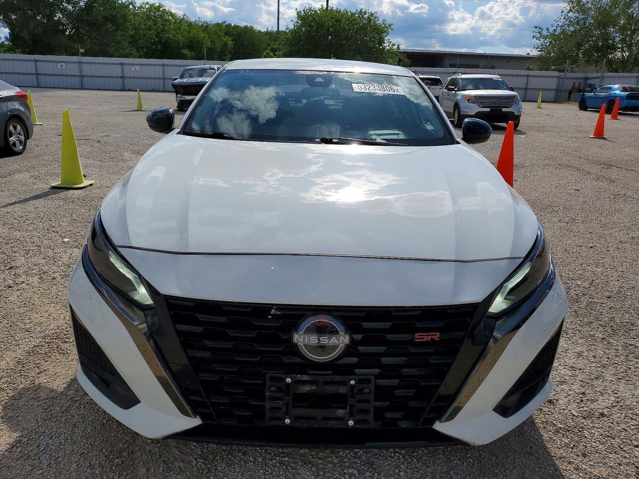 2024 Nissan Altima Sr - Фото 5
