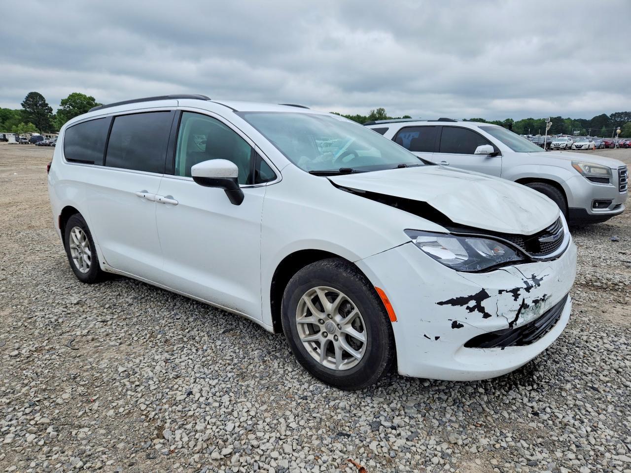 2020 Chrysler Voyager Lxi - Image 4