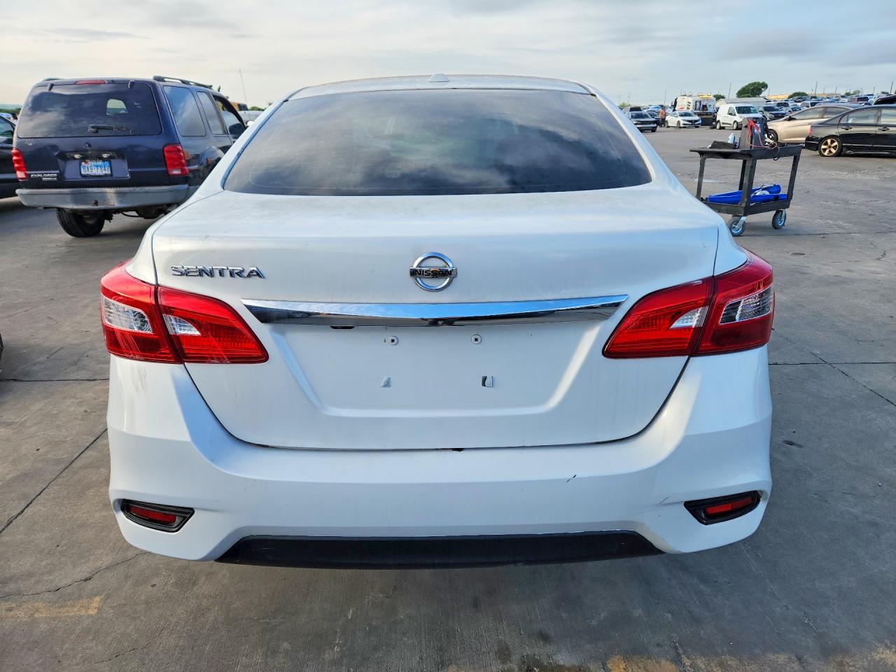2016 Nissan Sentra Sv - Фото 6