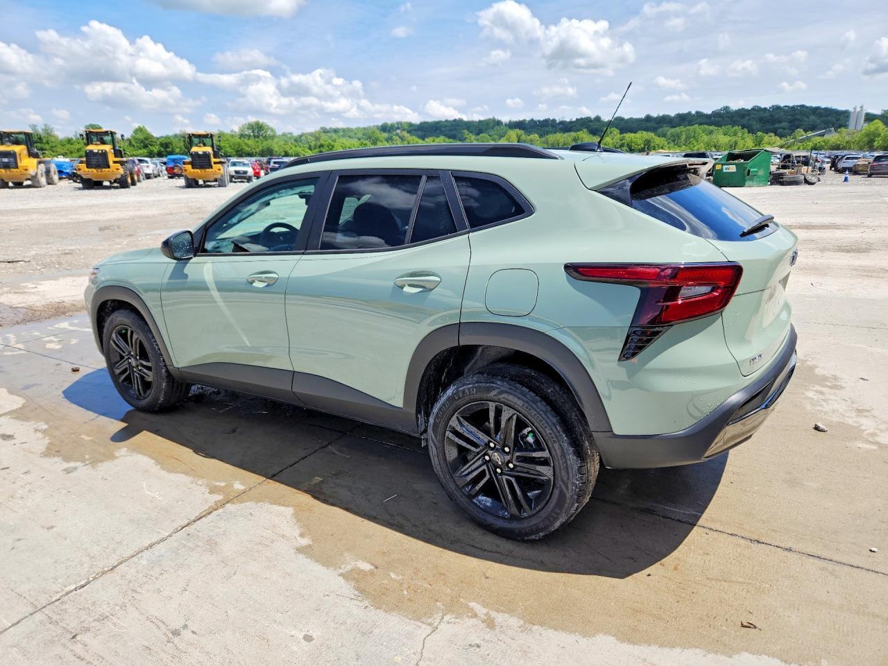 2026 Chevrolet Trax Activ - Image 2