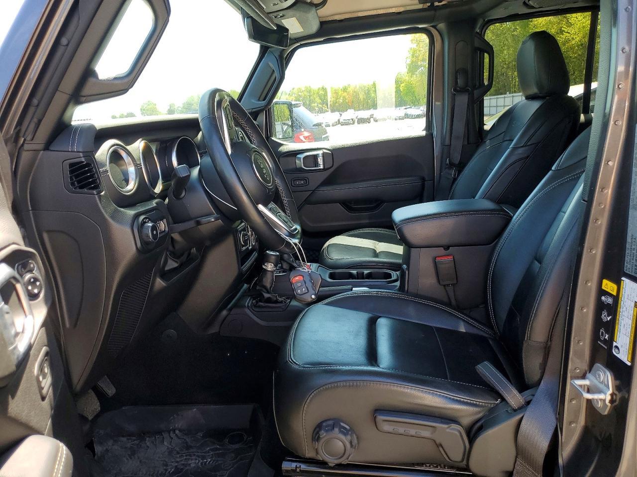 2022 Jeep Wrangler Unlimited Sahara - Фото 7