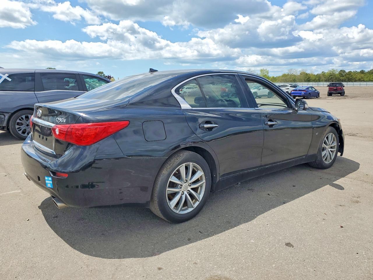 2015 Infiniti Q50 Base - Image 3