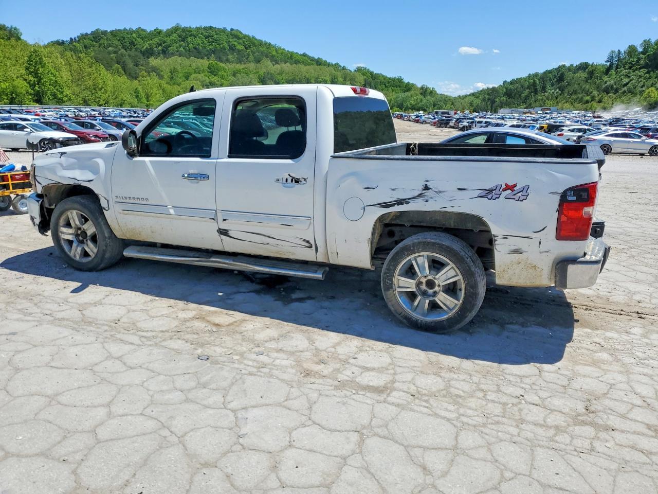 2013 Chevrolet Silverado K1500 Lt - Фото 2