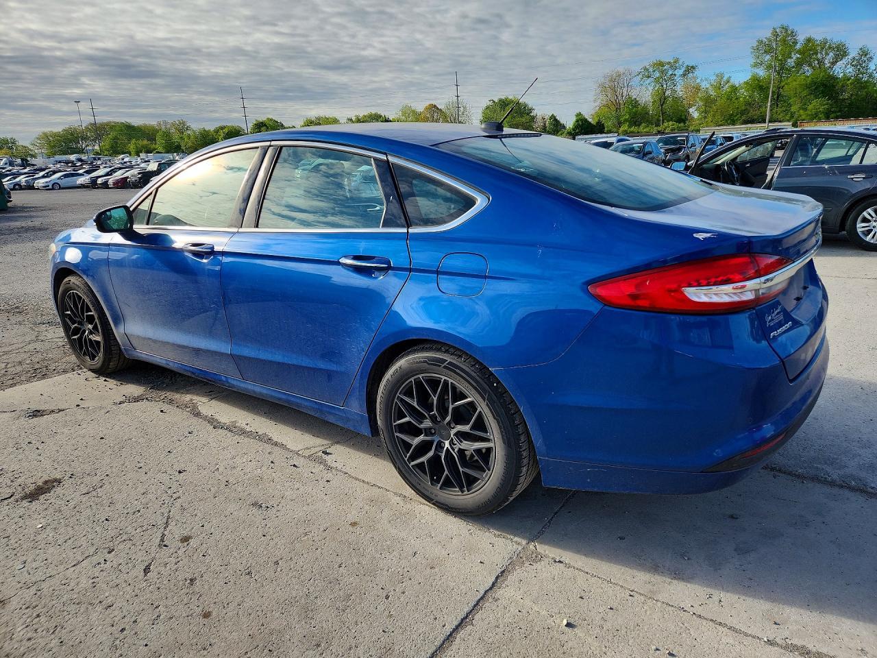 2017 Ford Fusion Se - Фото 2