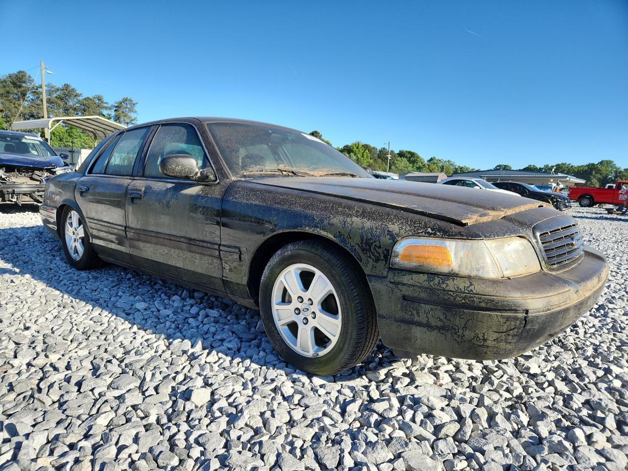 2007 Ford Crown Victoria - Image 4