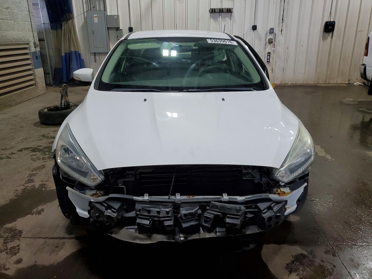 2015 Ford Foc - Фото 5