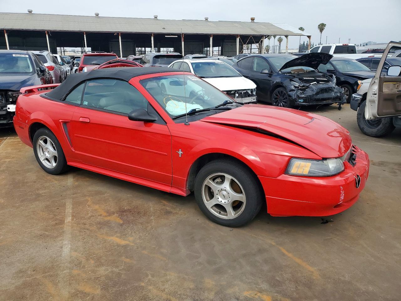 2003 Ford Mustang - Фото 4