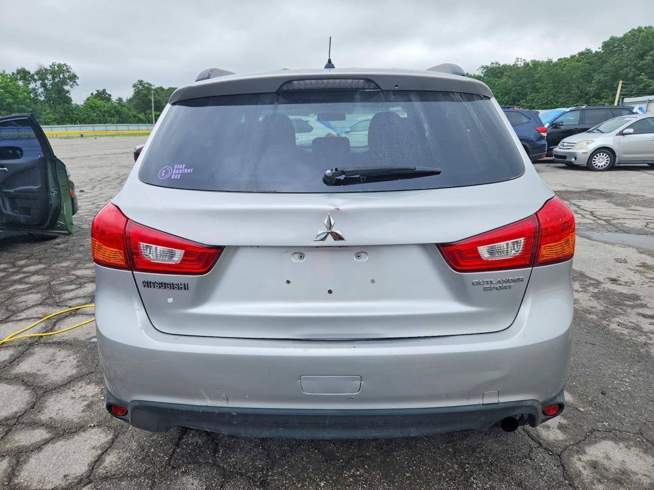 2013 Mitsubishi Outlander Sport Es - Фото 6