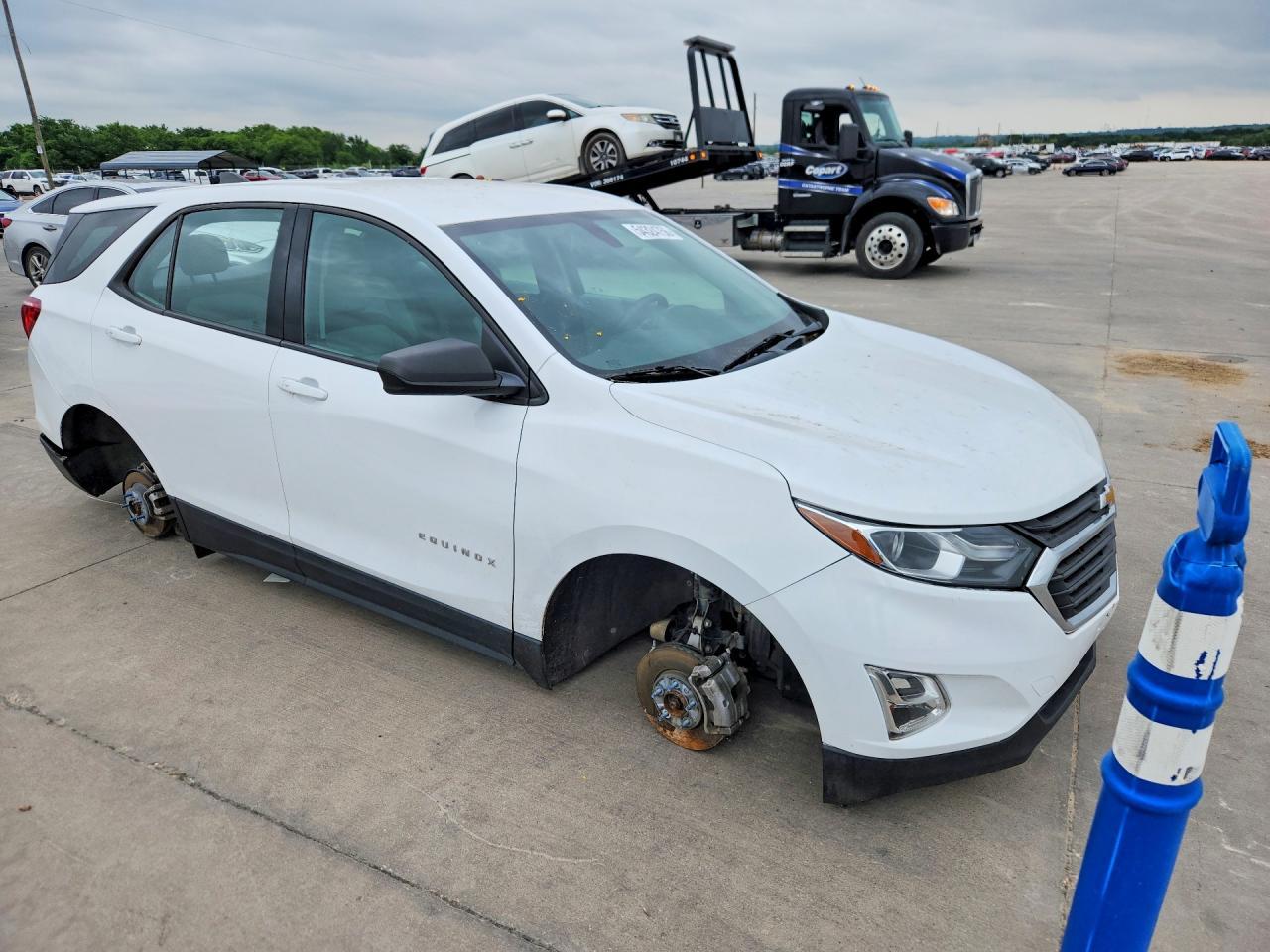 2019 Chevrolet Equinox Ls - Фото 4