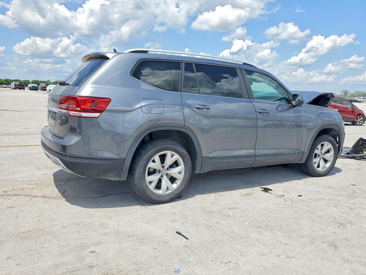 2018 Volkswagen Atlas Se - Фото 3