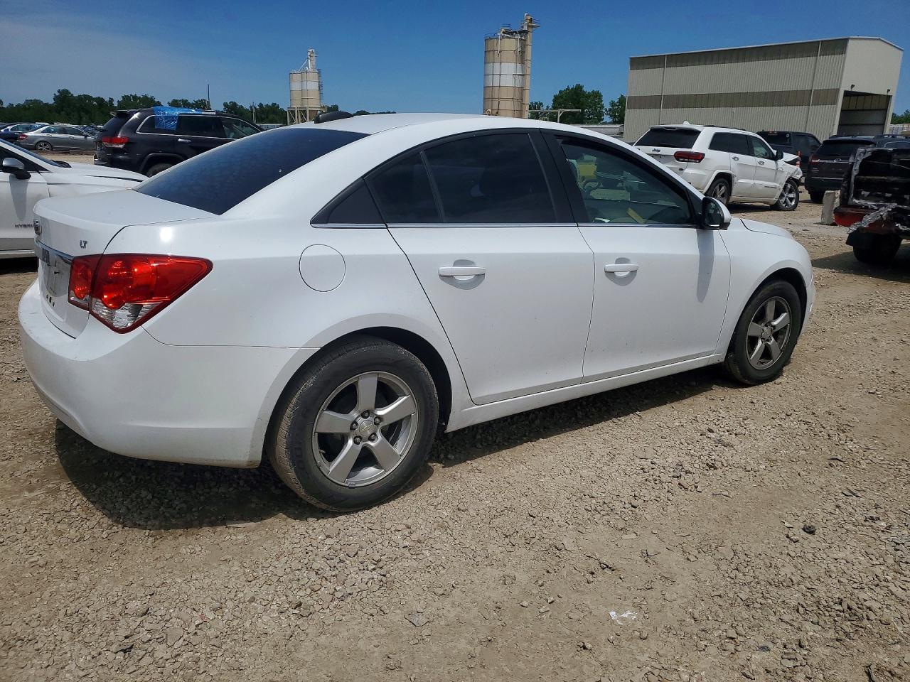 2016 Chevrolet Cruze Limited Lt - Image 3