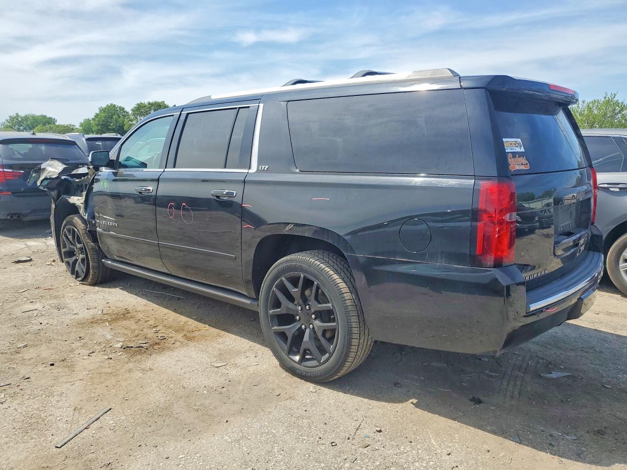 2016 Chevrolet Suburban K1500 Ltz - Image 2