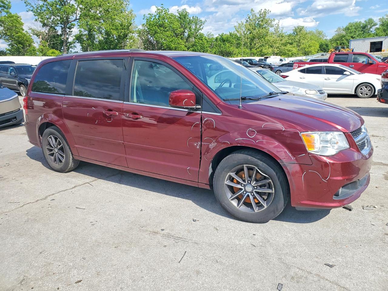 2017 Dodge Grand Caravan Sxt - Image 4