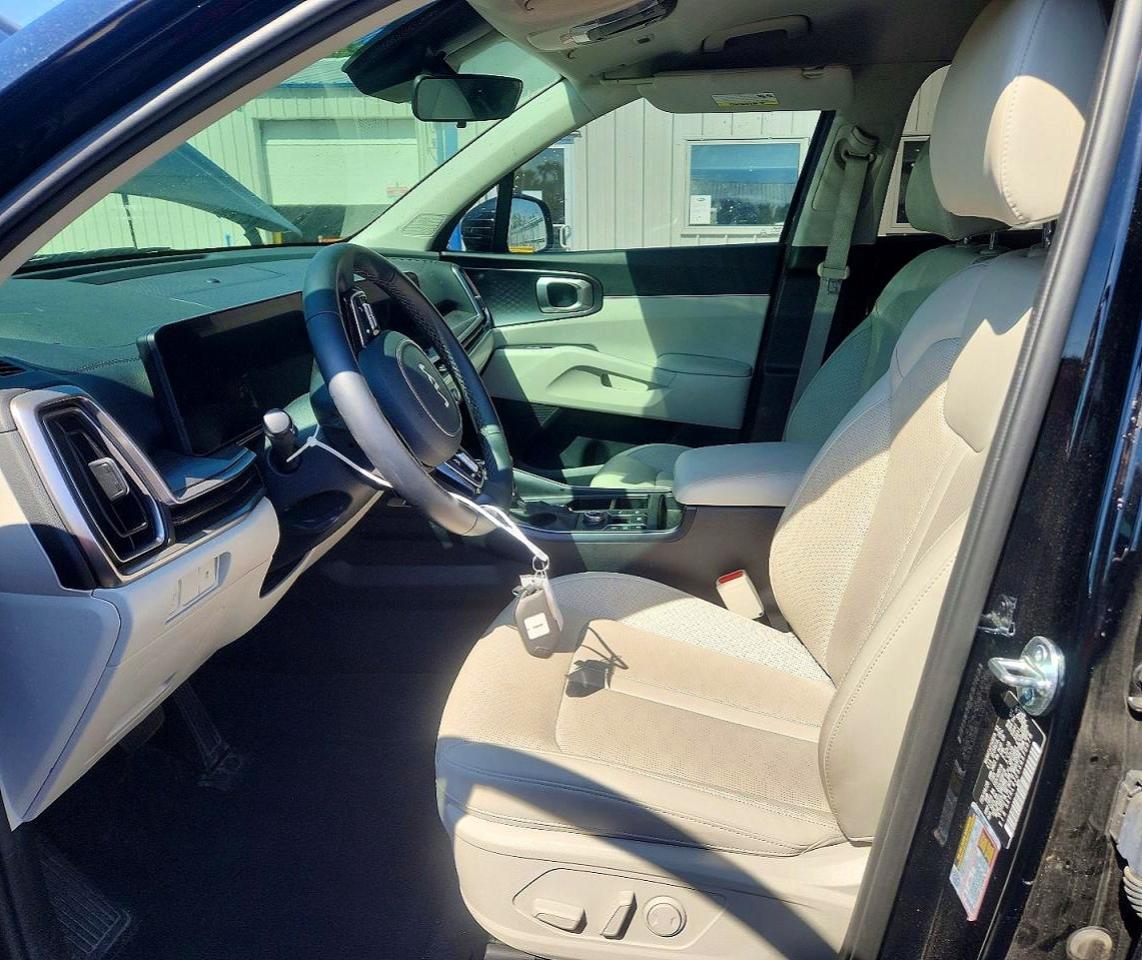2025 Kia Sorento S - Фото 7