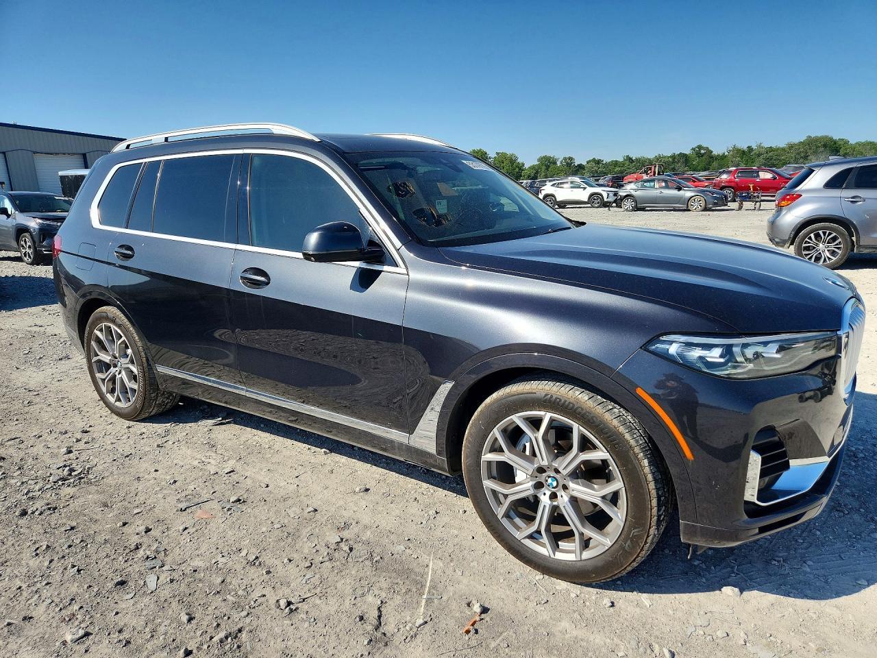2021 BMW X7 xDrive40I - Фото 4