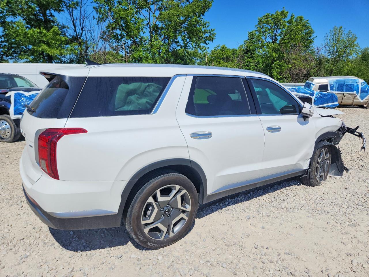 2025 Hyundai Palisade Sel Premium - Image 3