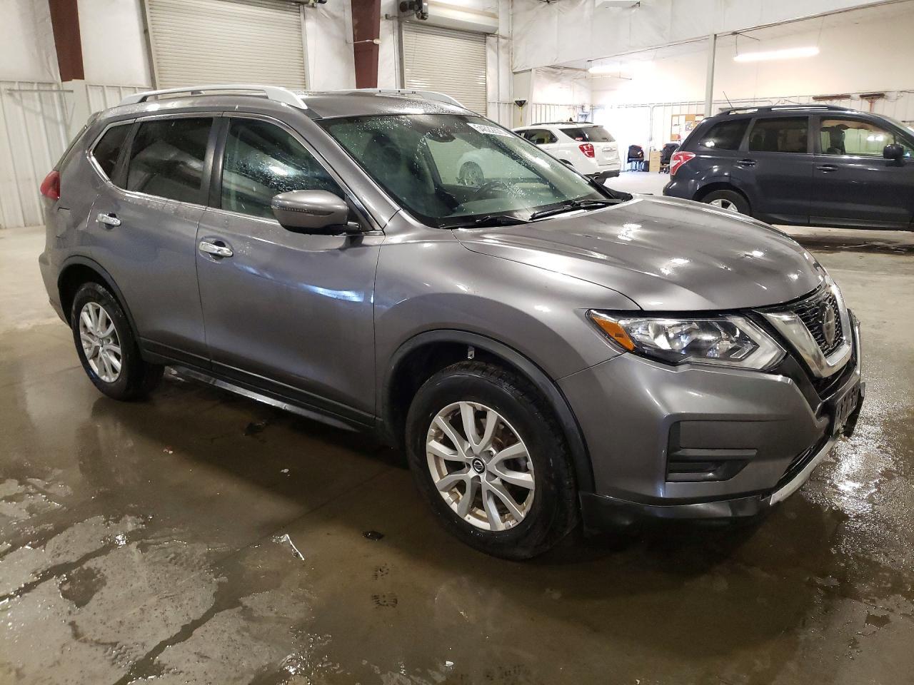 2020 Nissan Rogue S - Фото 4
