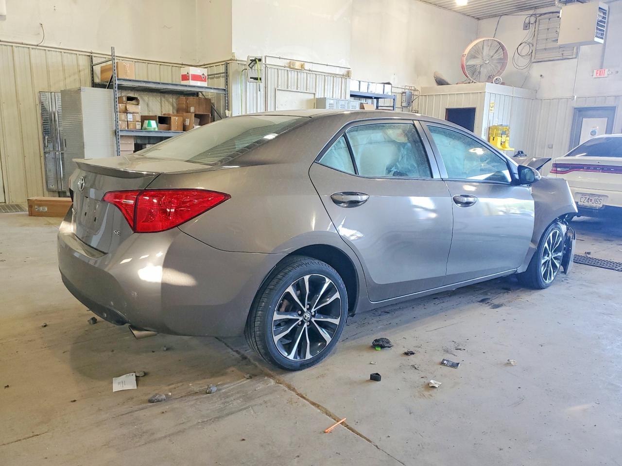2019 Toyota Corolla Se - Фото 3