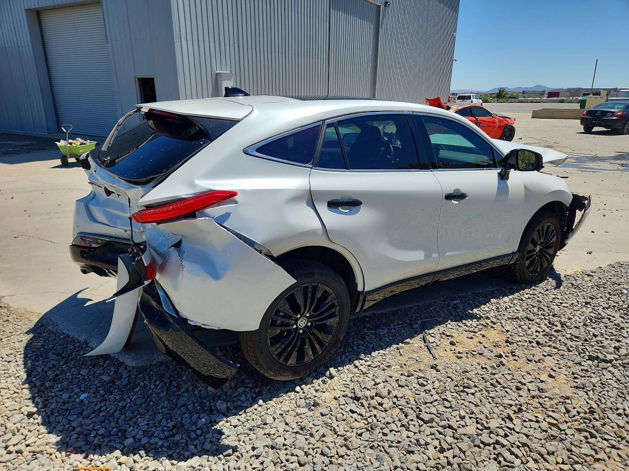 2024 Toyota Venza Nightshade Edition - Фото 3