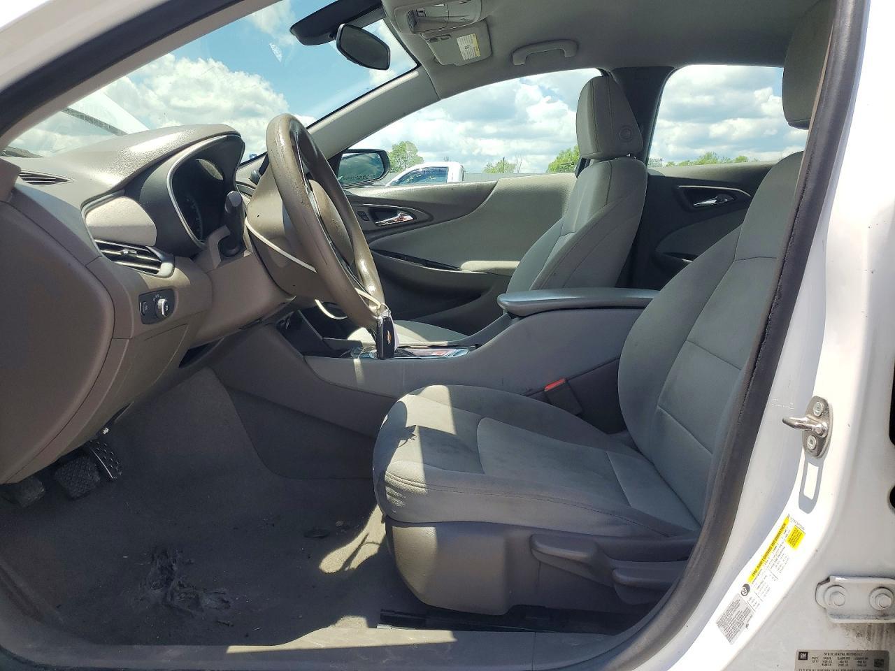 2017 Chevrolet Malibu Ls - Image 7