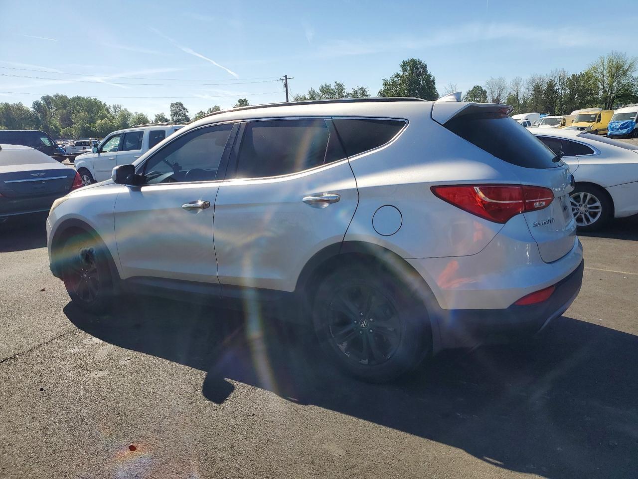 2014 Hyundai Santa Fe Sport 2.4L - Фото 2