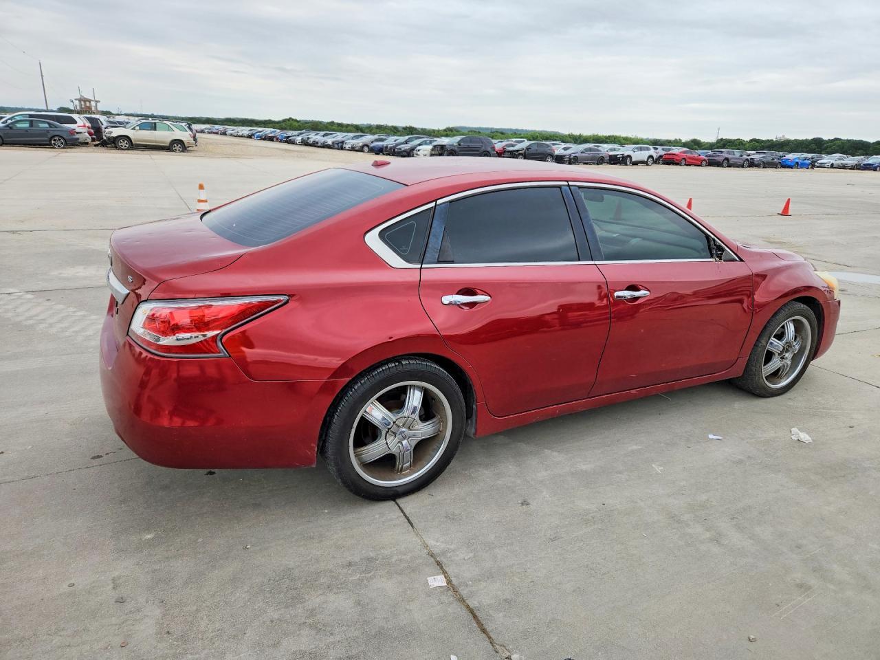 2015 Nissan Altima 2.5 S - Image 3