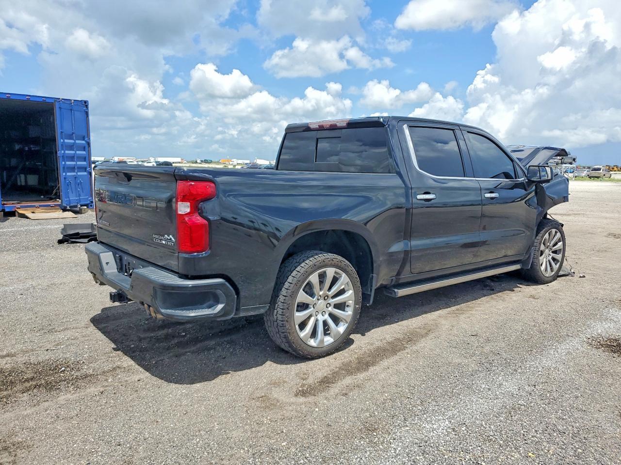 2020 Chevrolet Silverado K1500 High Country - Фото 3