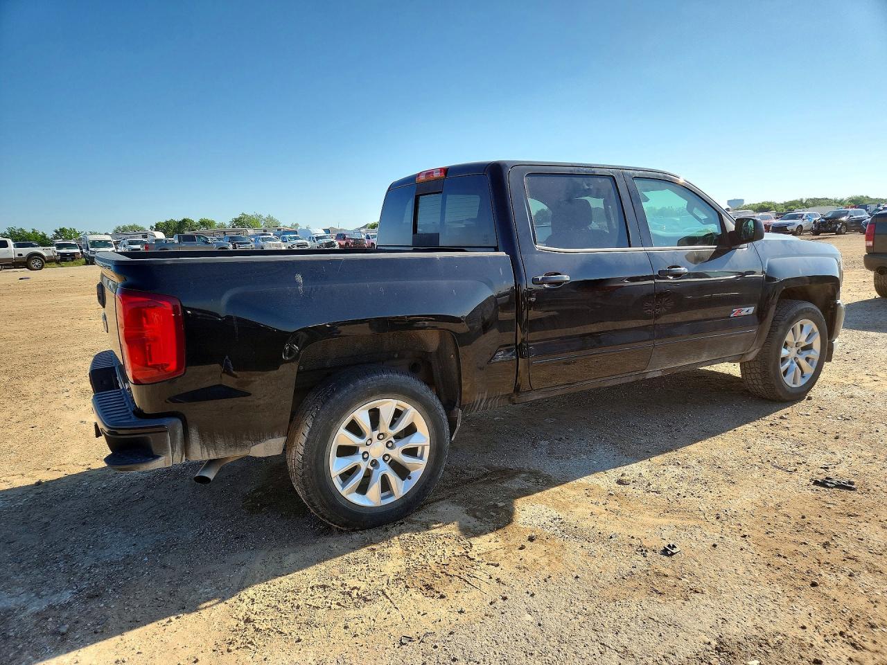 2017 Chevrolet Silverado K1500 Ltz - Image 3