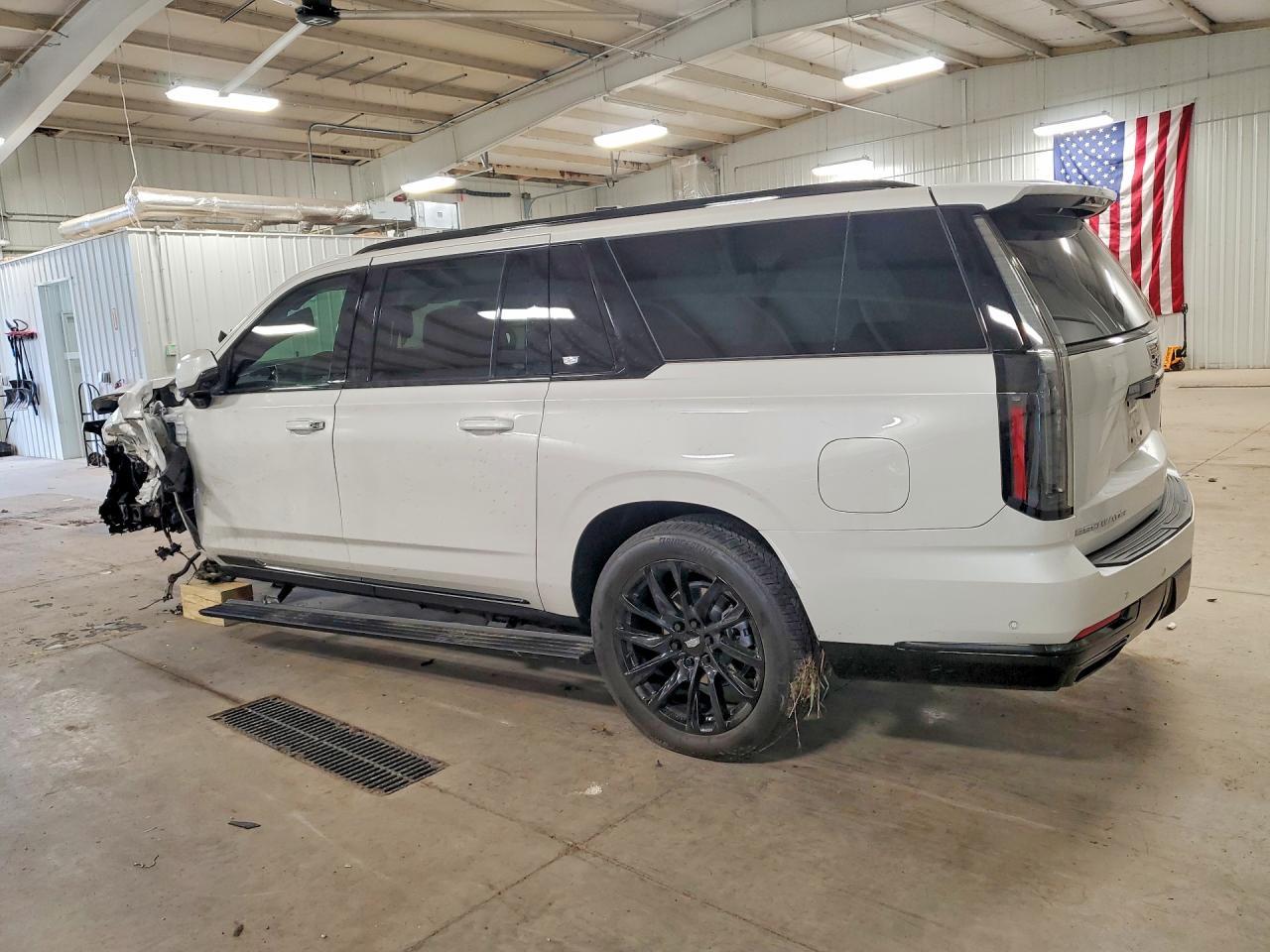 2025 Cadillac Escalade Esv Sport Platinum - Фото 2