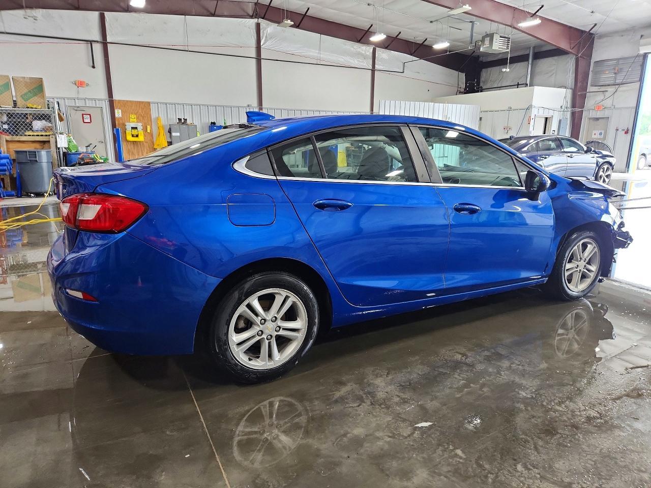 2018 Chevrolet Cruze Lt - Фото 3