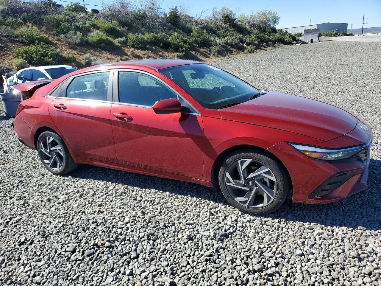 2024 Hyundai Elantra Sel - Фото 4
