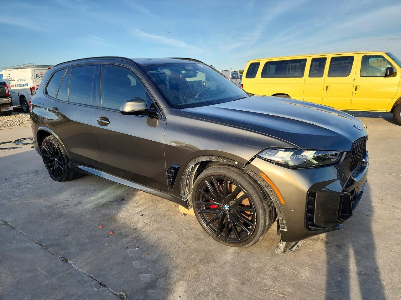 2024 BMW X5 xDrive40I - Image 4