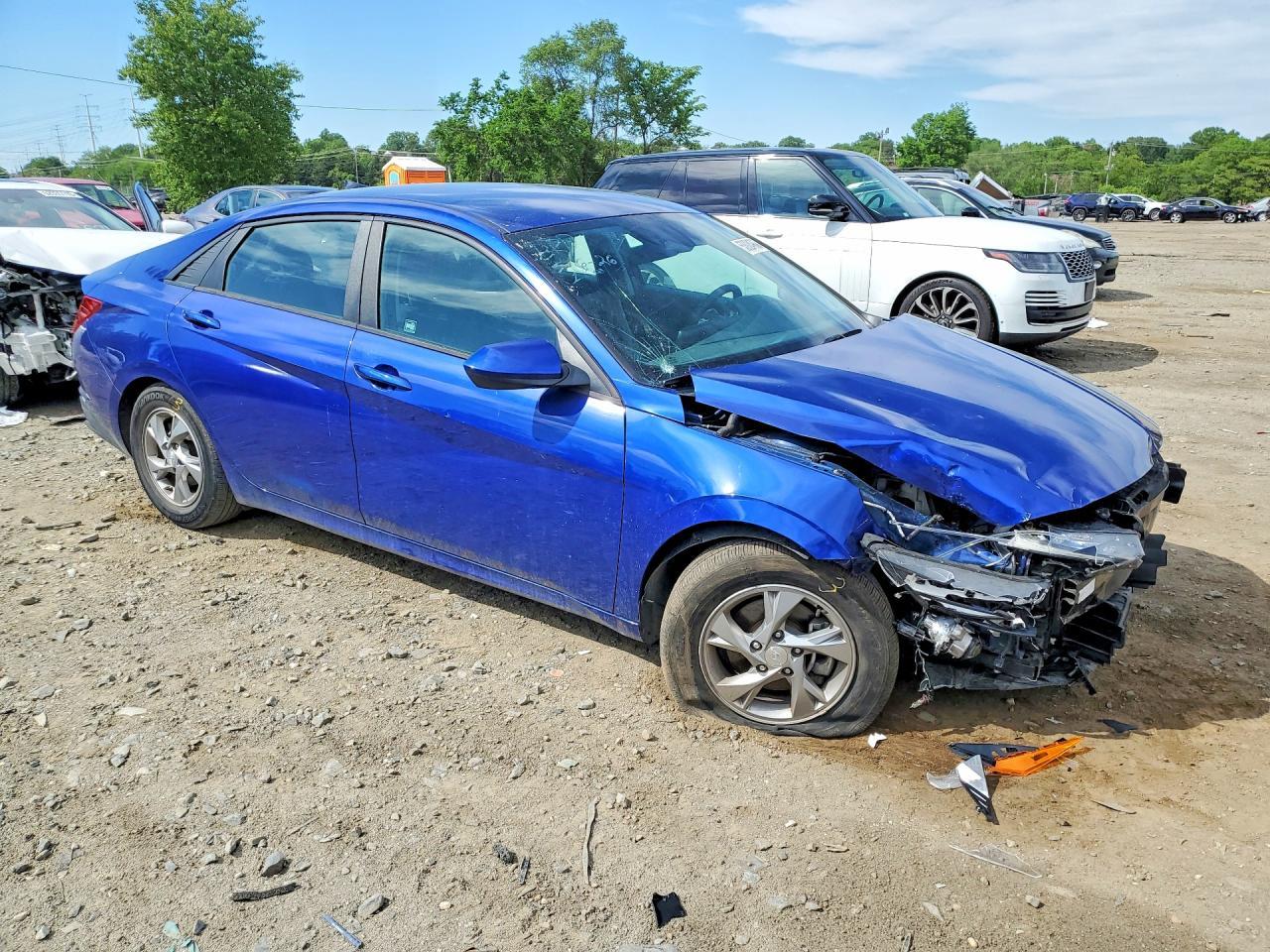 2021 Hyundai Elantra Se - Фото 4