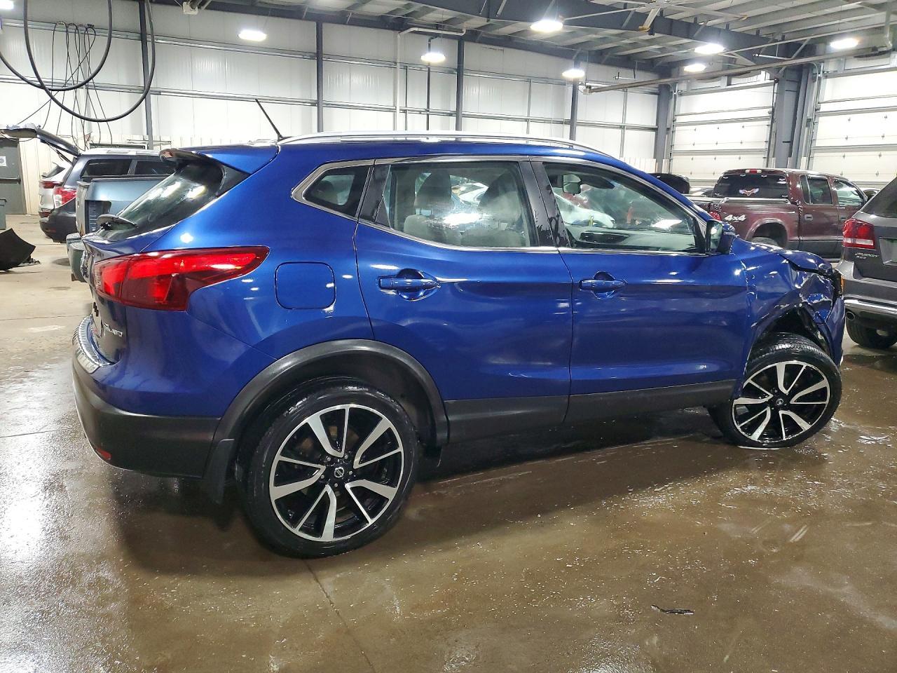 2018 Nissan Rogue Sport Sl - Image 3