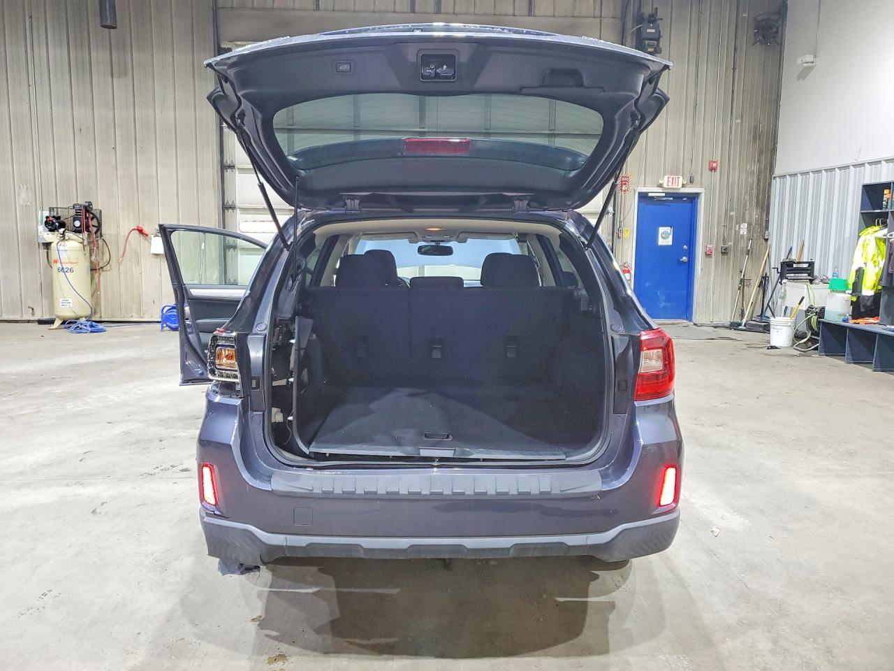 2016 Subaru Outback 2.5I Premium - Фото 6