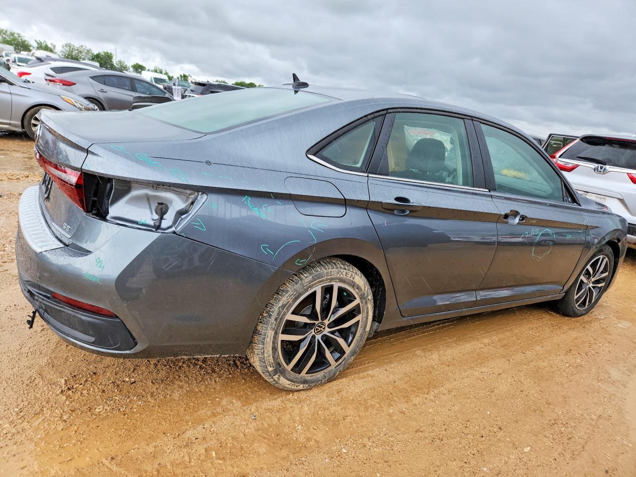 2025 Volkswagen Jetta Se - Image 3