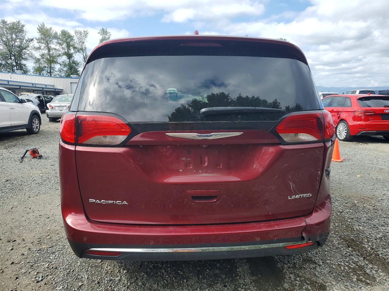 2020 Chrysler Pacifica Limited - Фото 6