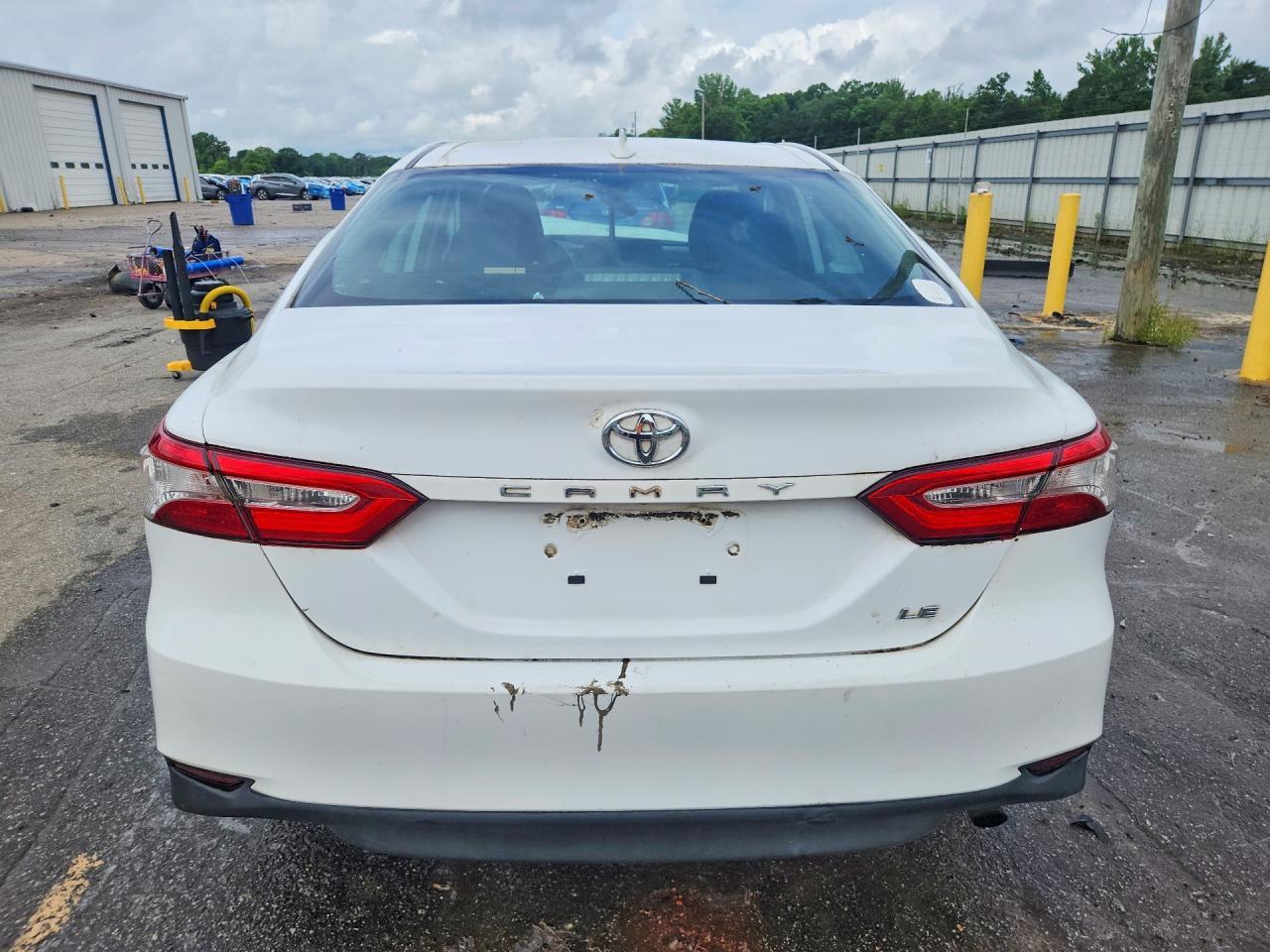 2019 Toyota Camry Le - Фото 6