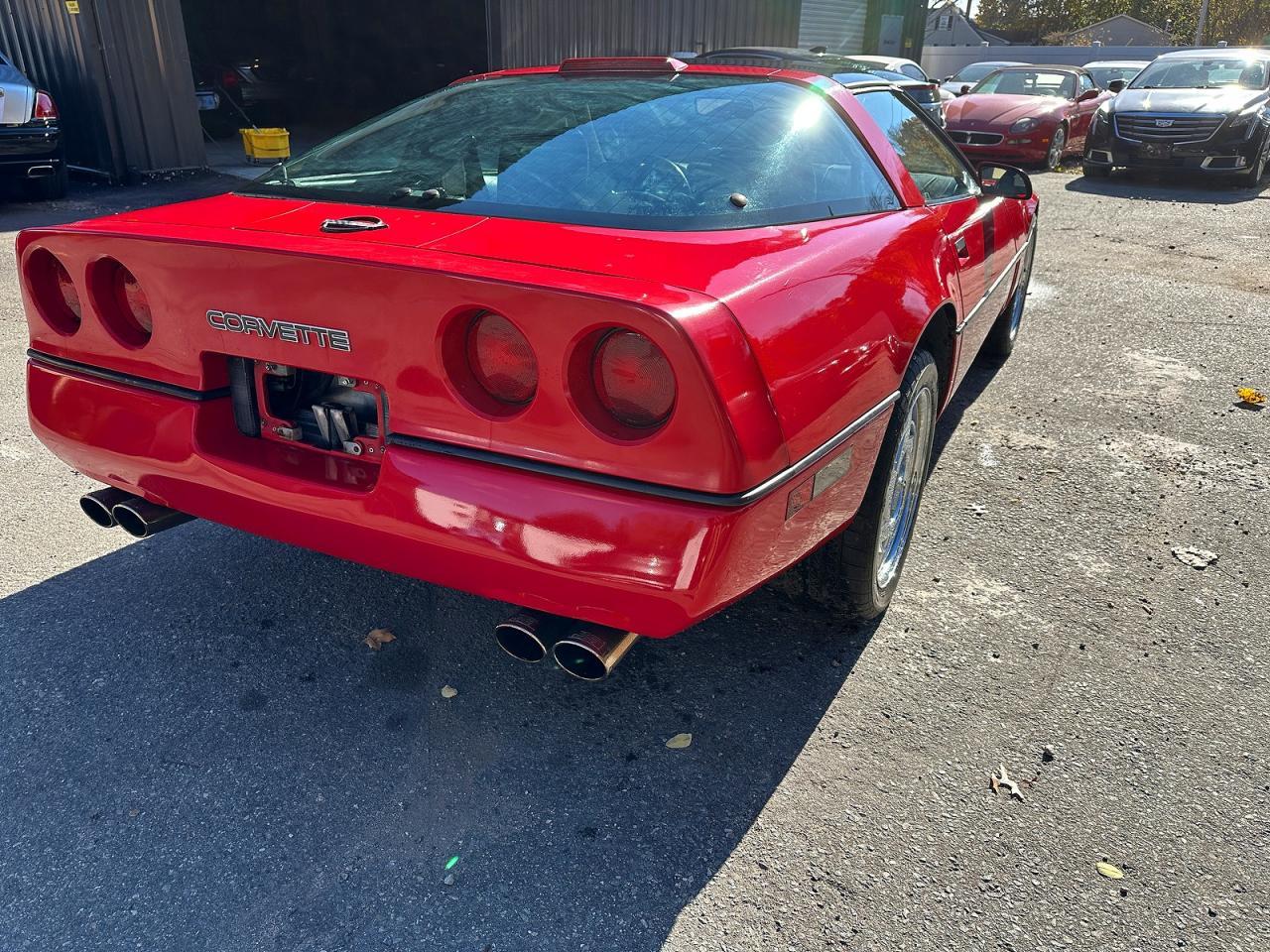 1990 Chevrolet Corvette - Image 4