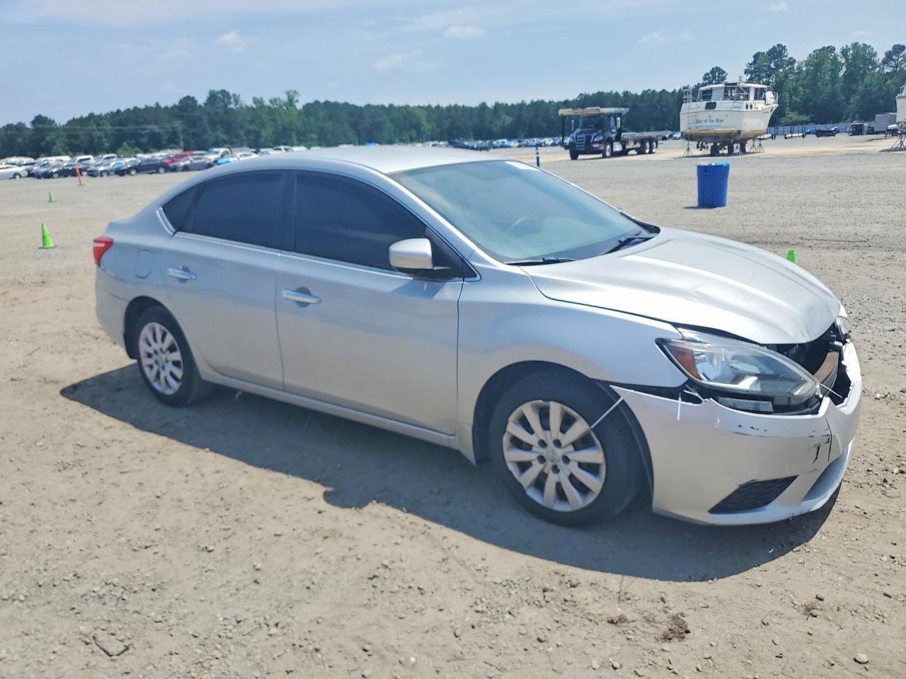 2017 Nissan Sentra S - Фото 4