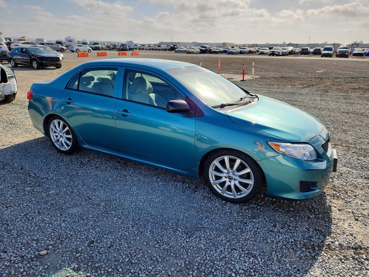 2010 Toyota Corolla Base - Фото 4