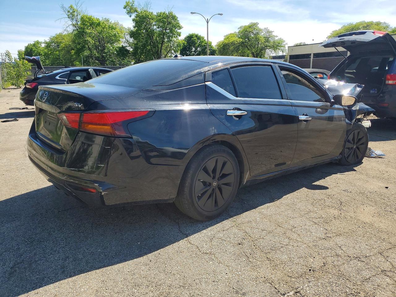 2021 Nissan Altima Sv - Фото 3