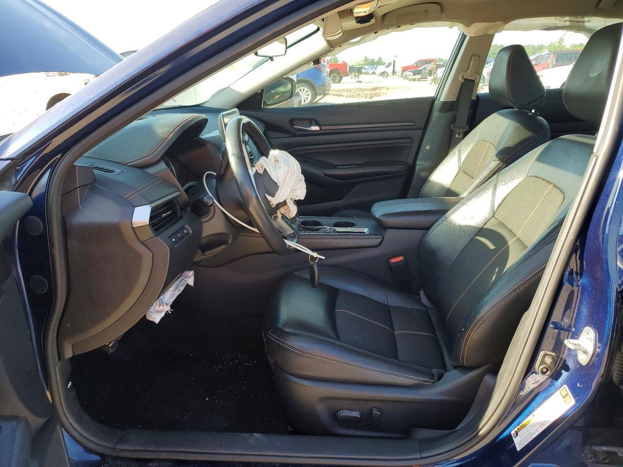 2022 Nissan Altima Sr - Фото 7