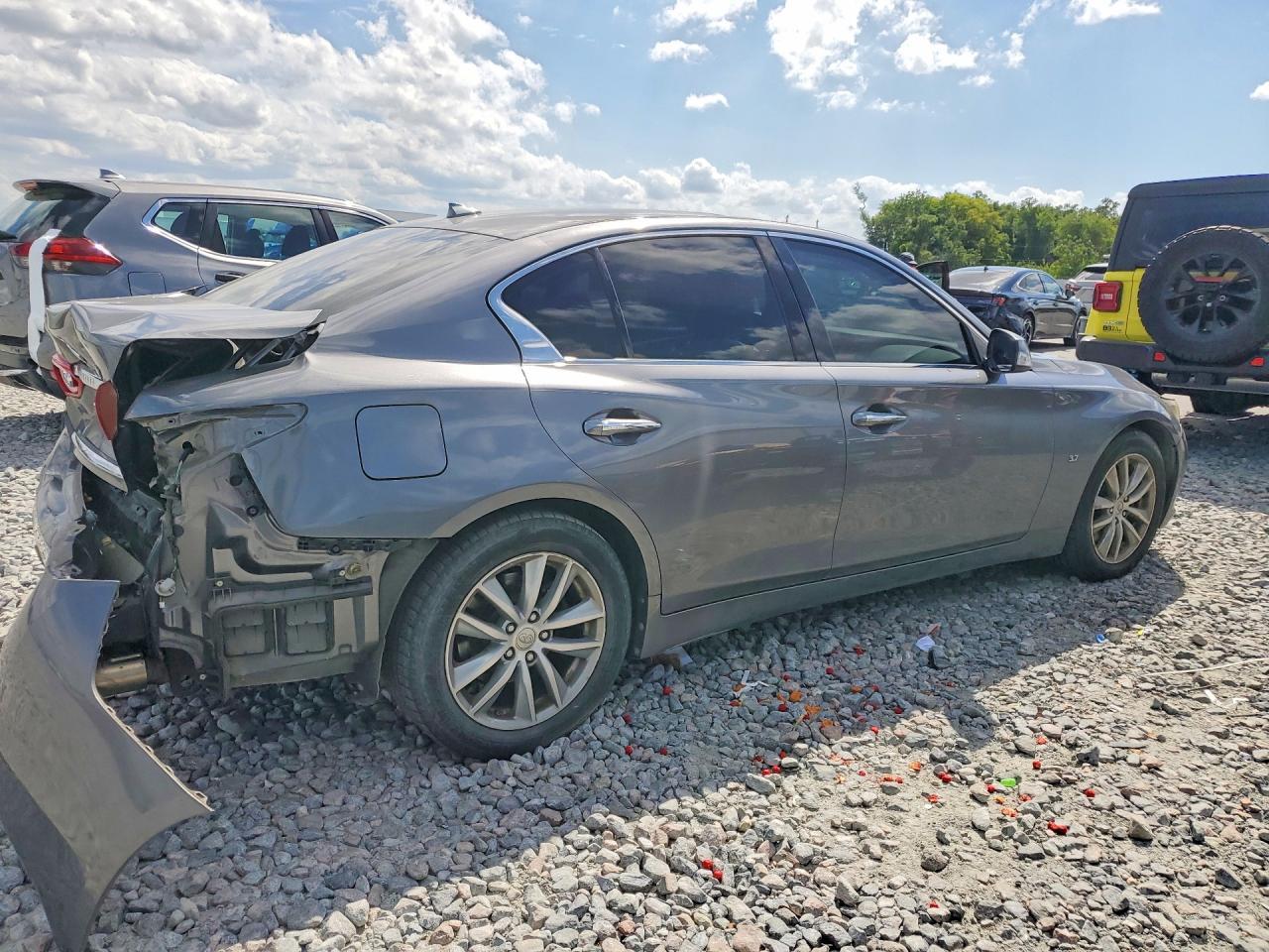 2015 Infiniti Q50 Base - Фото 3