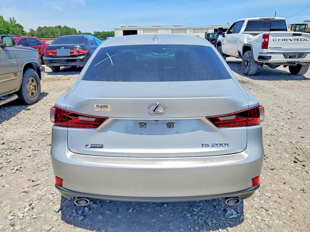 2016 Lexus Is 200T - Фото 6