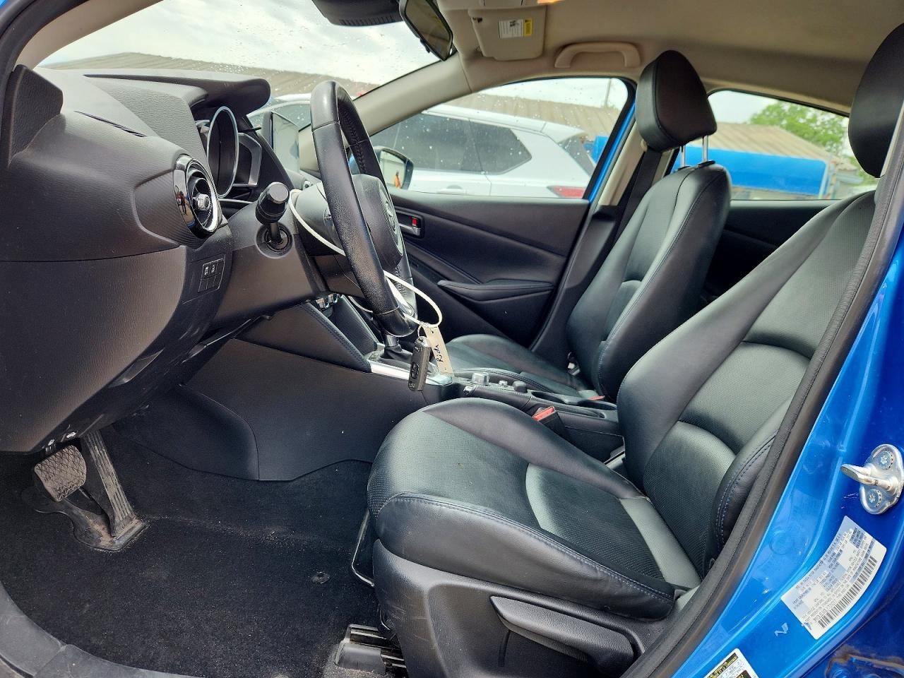 2020 Toyota Yaris Hatchback Xle - Фото 7