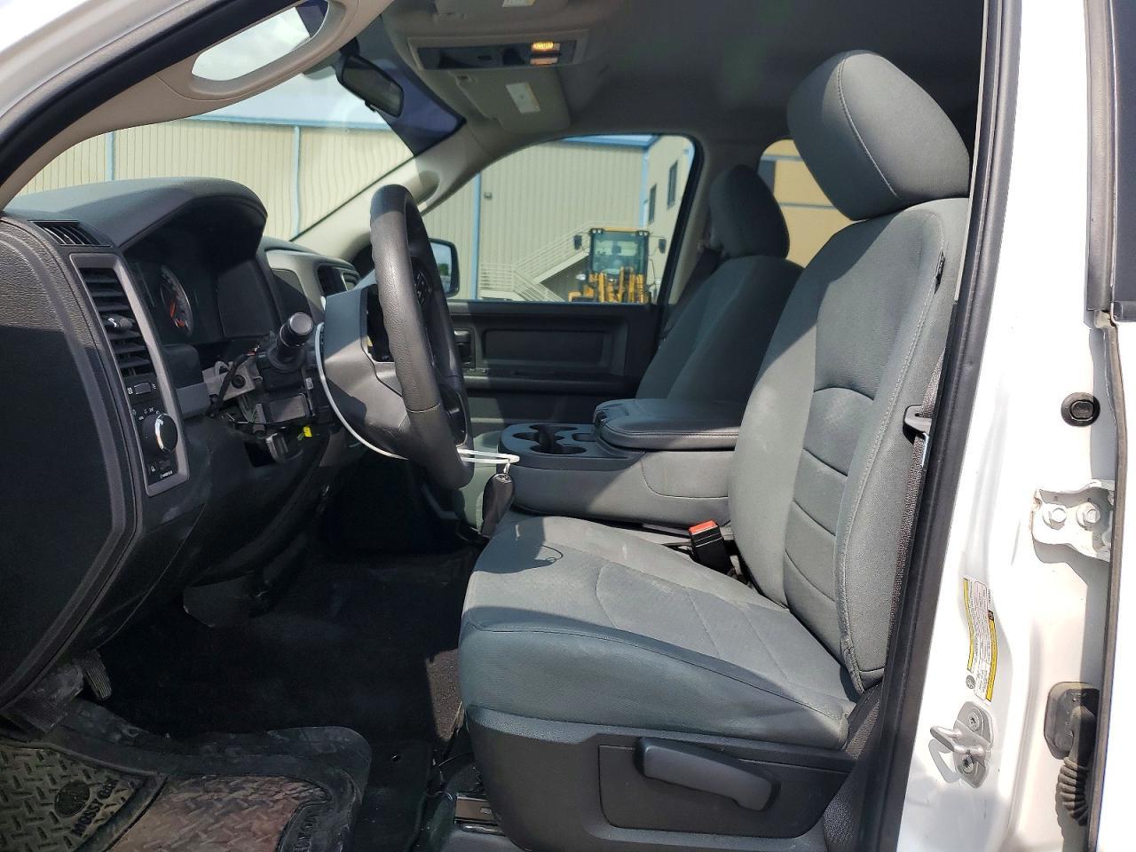 2020 Ram 1500 Classic Tradesman - Фото 7