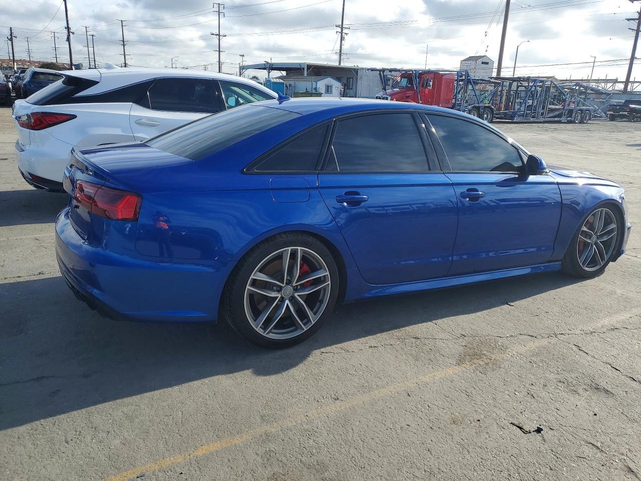 2017 Audi S6 Prestige - Фото 3
