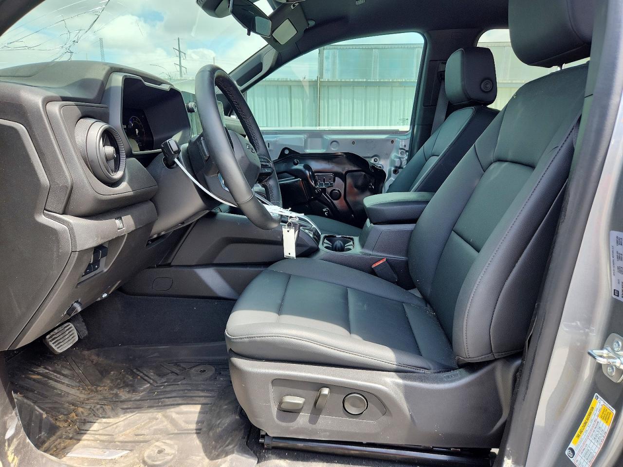 2025 Chevrolet Colorado Trail Boss - Фото 7